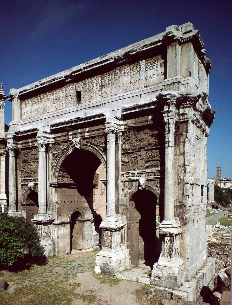 罗马艺术：罗马皇帝 Septime Severus (Lucius Septimius Severus) (146-211) 的凯旋门于公元 203 年实现，罗马广场，罗马 作者 小说