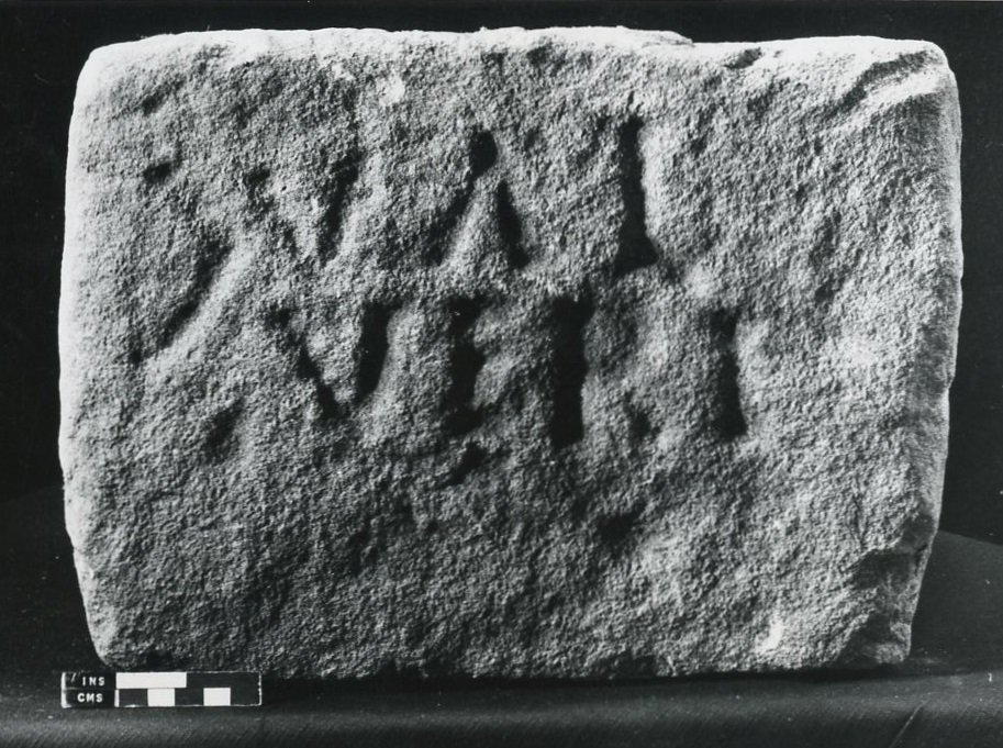Centurial stone of Valerius Versus, 43-410 AD (stone) 作者 罗马罗马