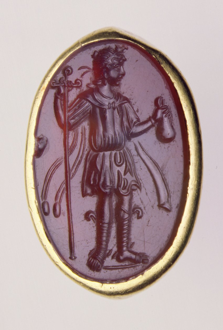 镶嵌在金戒指上的凹版画，描绘年轻男性形象，公元前2世纪（金和沙特）。 作者 罗马罗马