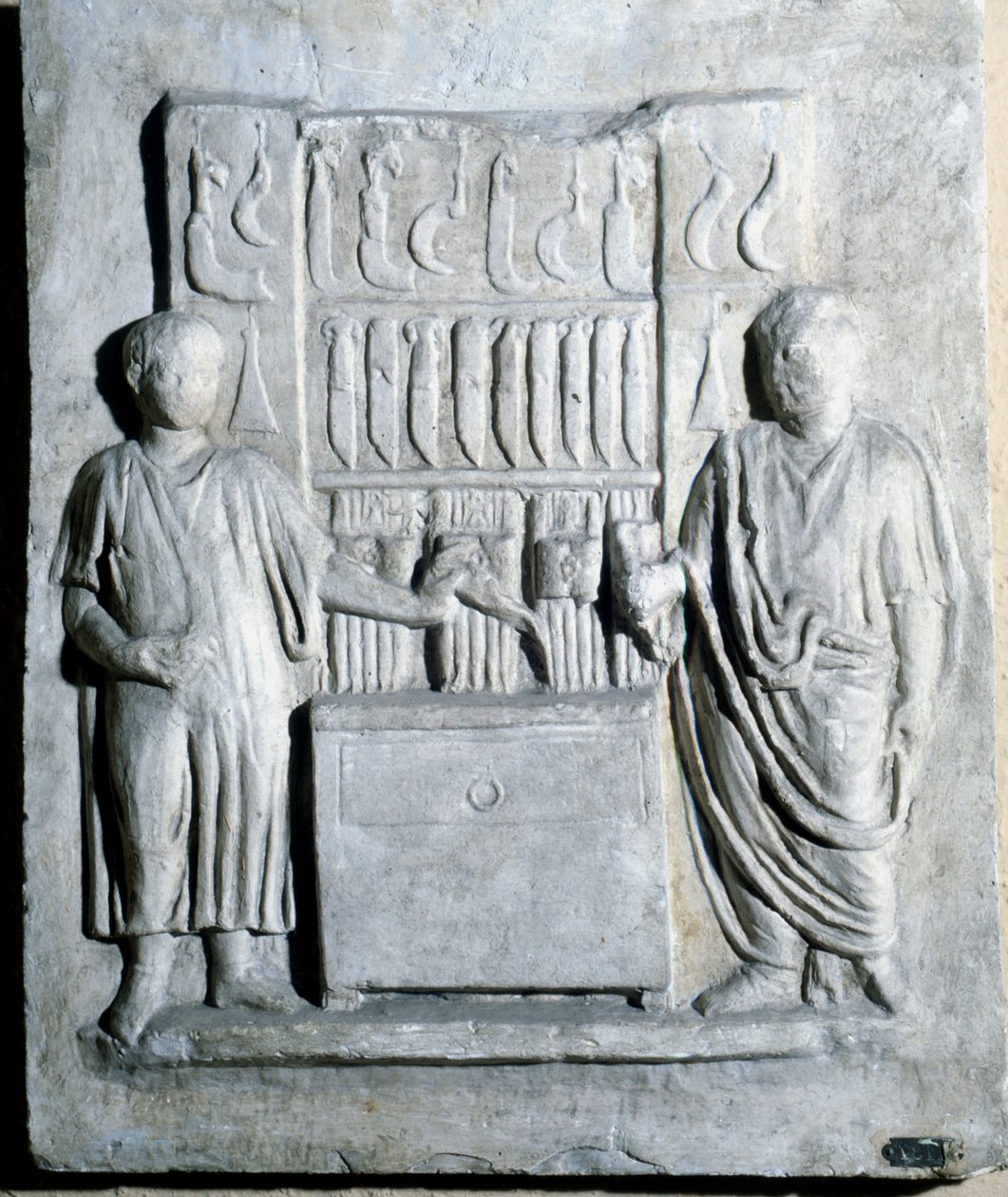 Sign of the knife shop in the Roman era. Museo di Ostia (Ostia) 作者 罗马罗马