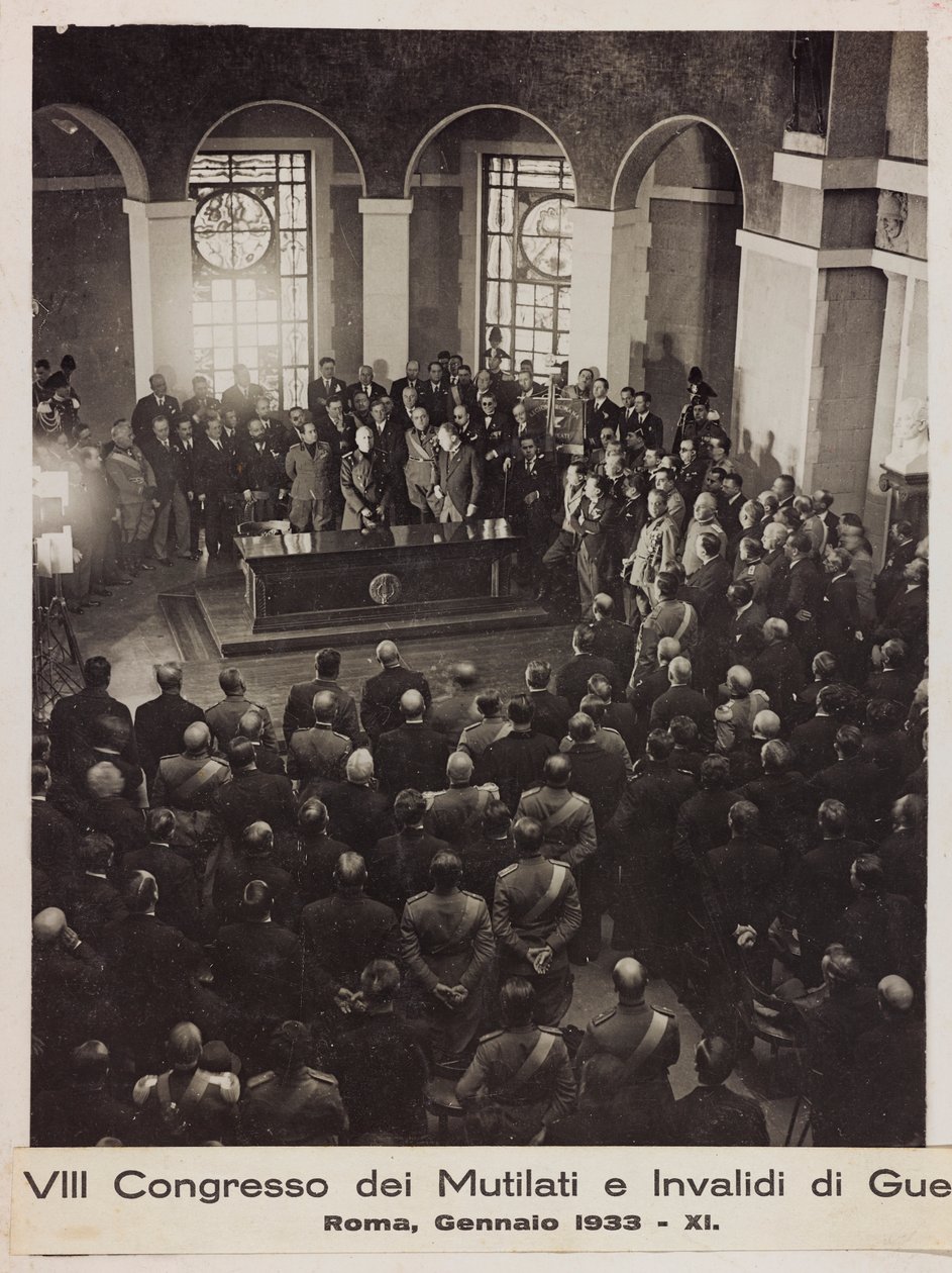 “第八届残废和荣军大会 - 罗马，1933 年 1 月 - 11”（黑白照片） 作者 罗莫洛·德尔·帕帕