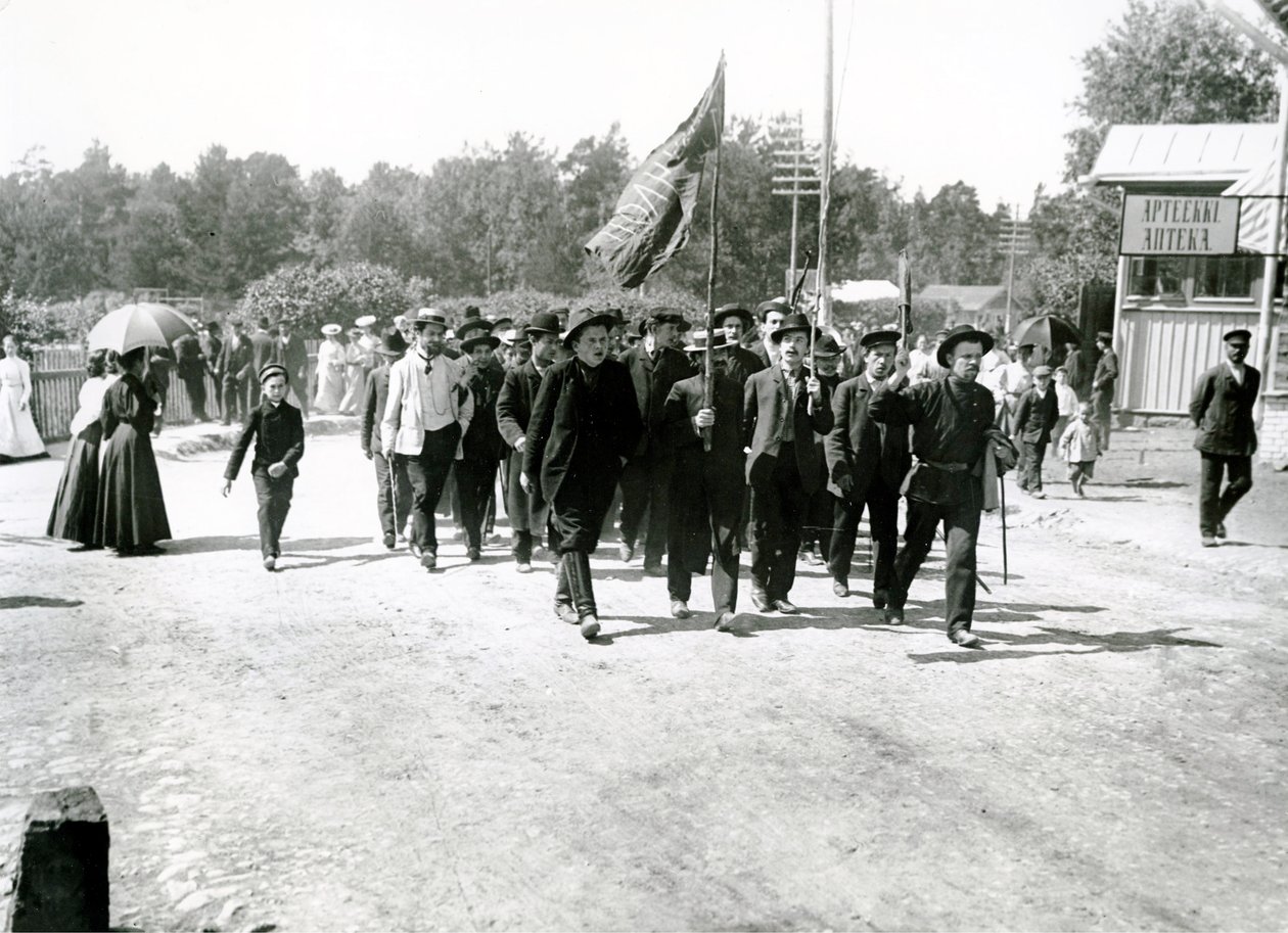 1906年圣彼得堡的抗议游行 作者 俄罗斯摄影师