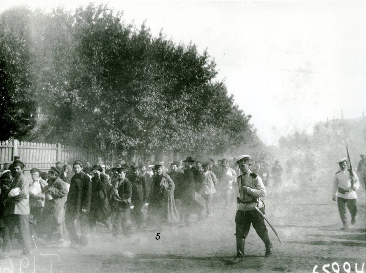 1906年，政治犯被护送到圣彼得堡 作者 俄罗斯摄影师