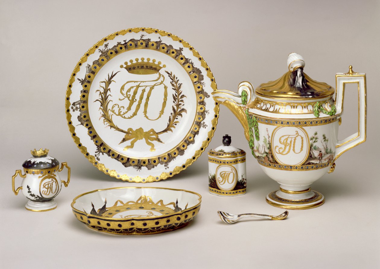 皇家瓷器厂，圣彼得堡，1765年（瓷器）的奥尔洛夫茶服务（另见74497） 作者 俄语学校