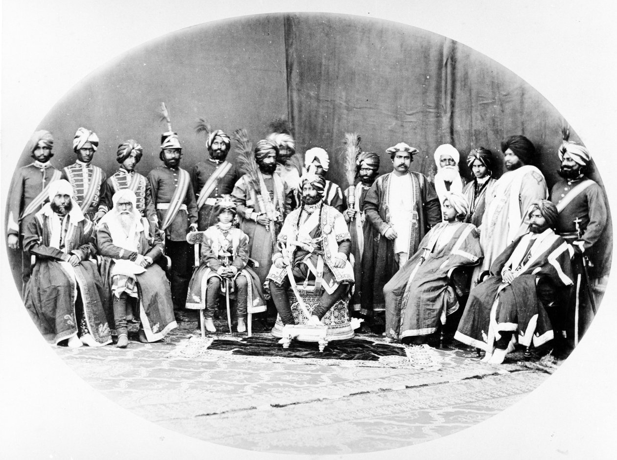 Ranbir Singh，查谟和克什米尔的大君和套房，1877年 作者 S. and Shepherd，C.伯恩