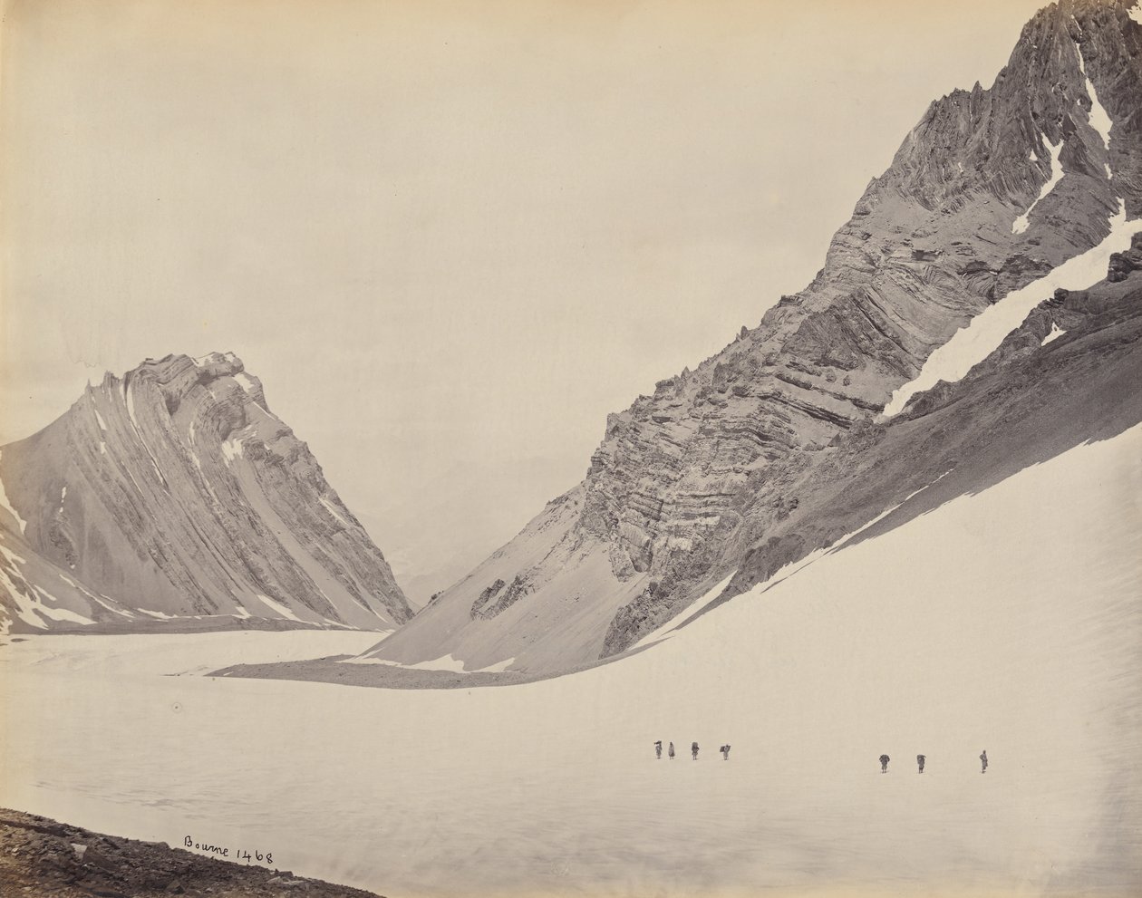 马尼隆山口，1866年。 作者 塞缪尔·伯恩