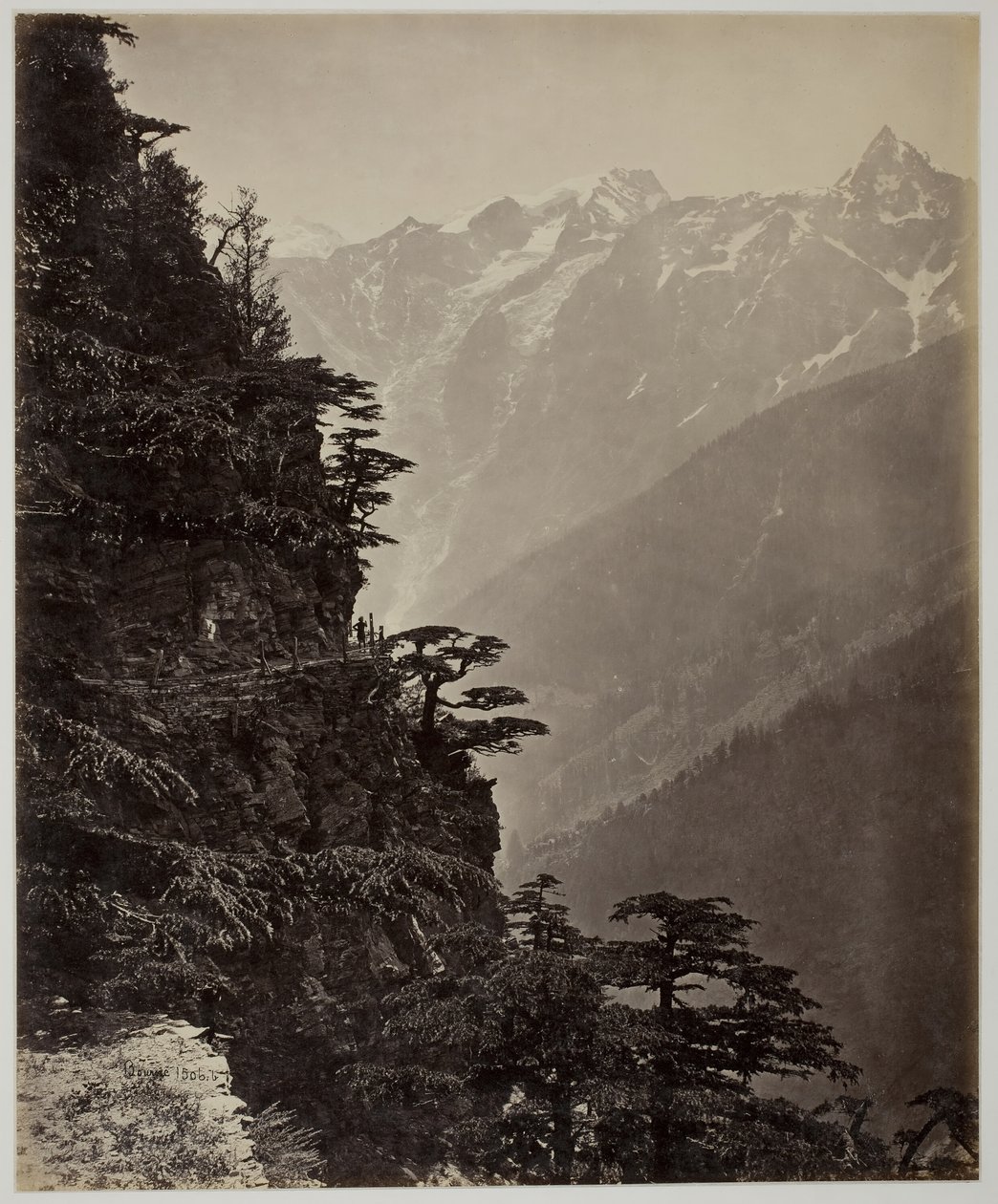 无题[山坡和山脉]，约1865年。 作者 塞缪尔·伯恩