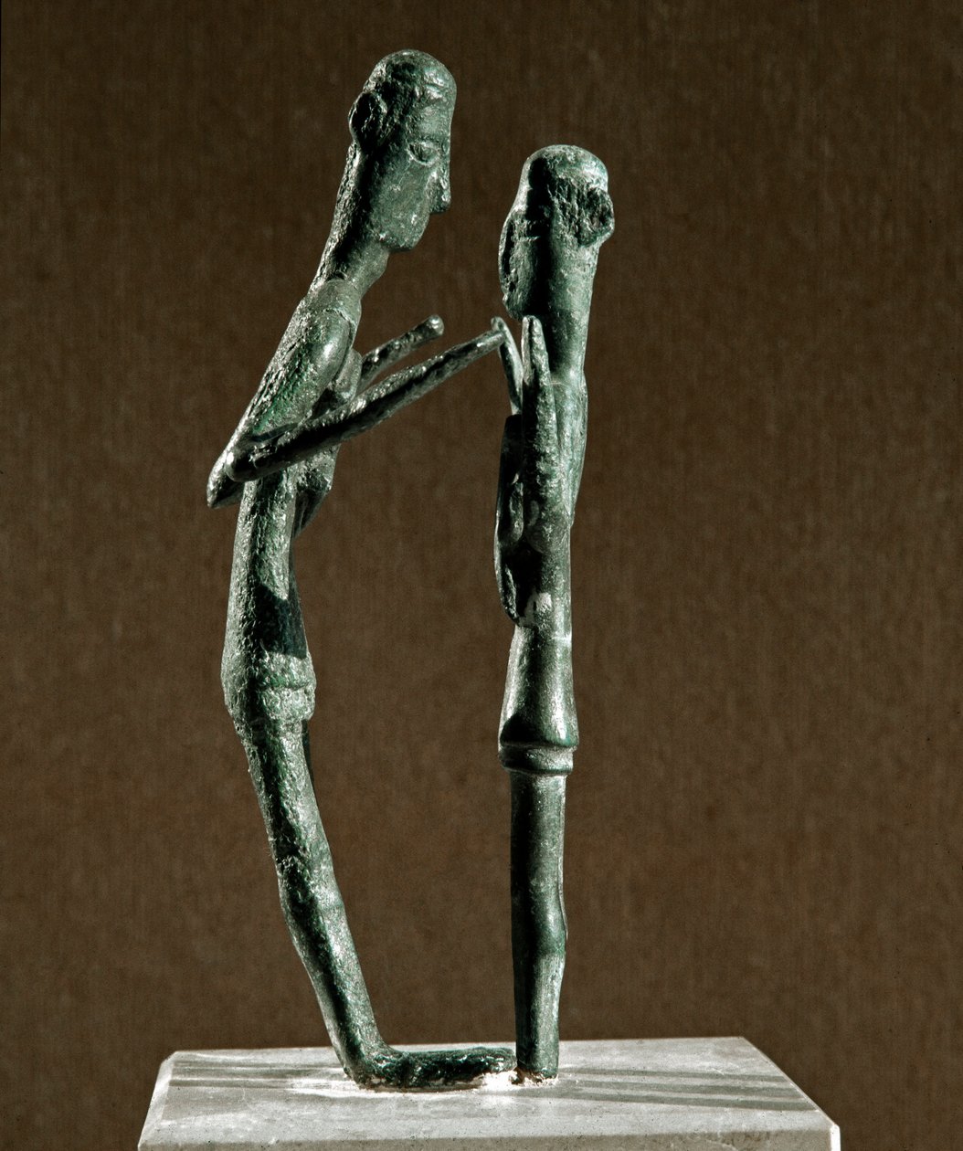 Nuragic culture (nuraghi) Sardinian: sculpted group of bronze wrestlers. 8th-7th century BC. Cagliari, Museo Nazionale Archeologico, Sardinia, Italy 作者 撒丁岛的努拉克文明