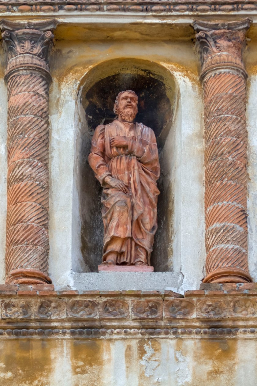 圣人图，位于 Palazzo Valenti Gonzaga 壁龛中的兵马俑雕像，名为 Casa Guerrina，采用 Fancellian 风格，Via Frattini 5，曼图亚（联合国教科文组织世界遗产名录，2008 年），意大利伦巴第 作者 学校意大利语