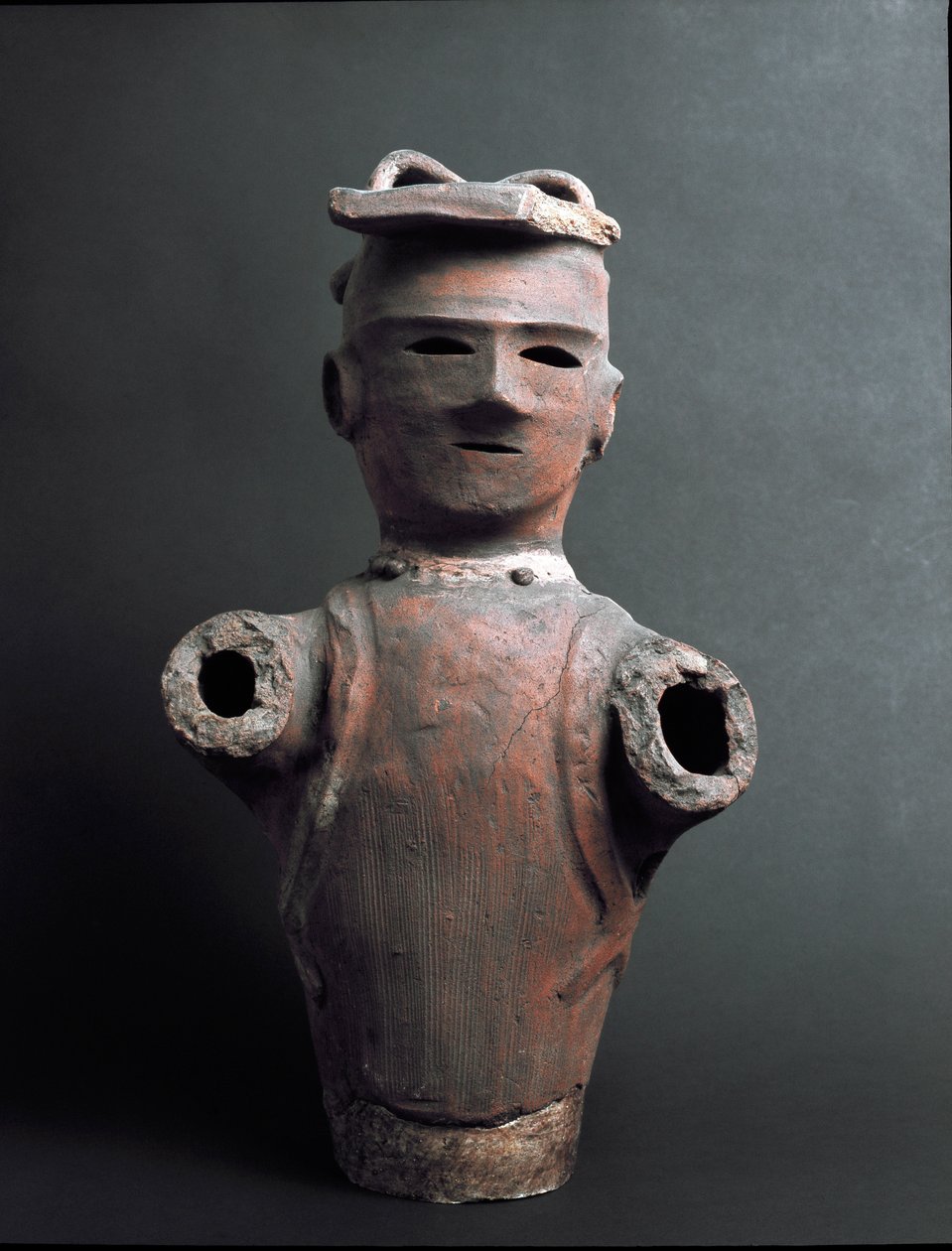 古坟时代（250-538）兵马俑 (haniwa) 作者 日本学校