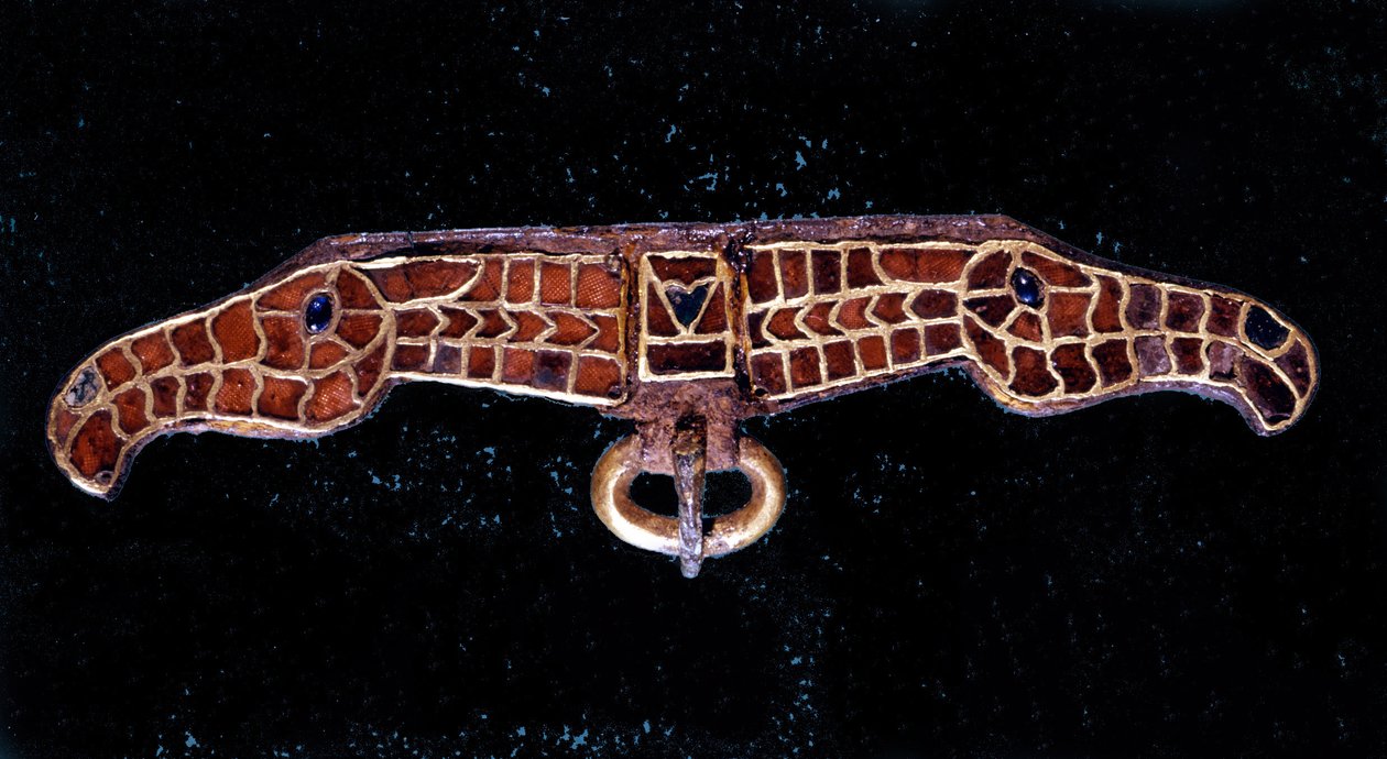 Merovingian fibule. Musée de Saint-Germain en Laye 作者 学校Merovingian