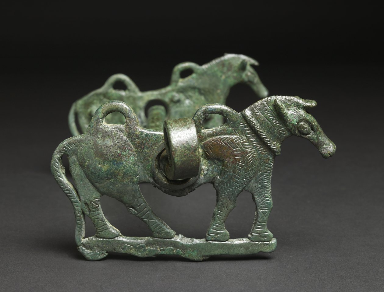 Horse Bit，可能是公元前 9 至 7 世纪，伊朗（青铜）（另见 113753） 作者 学校波斯语