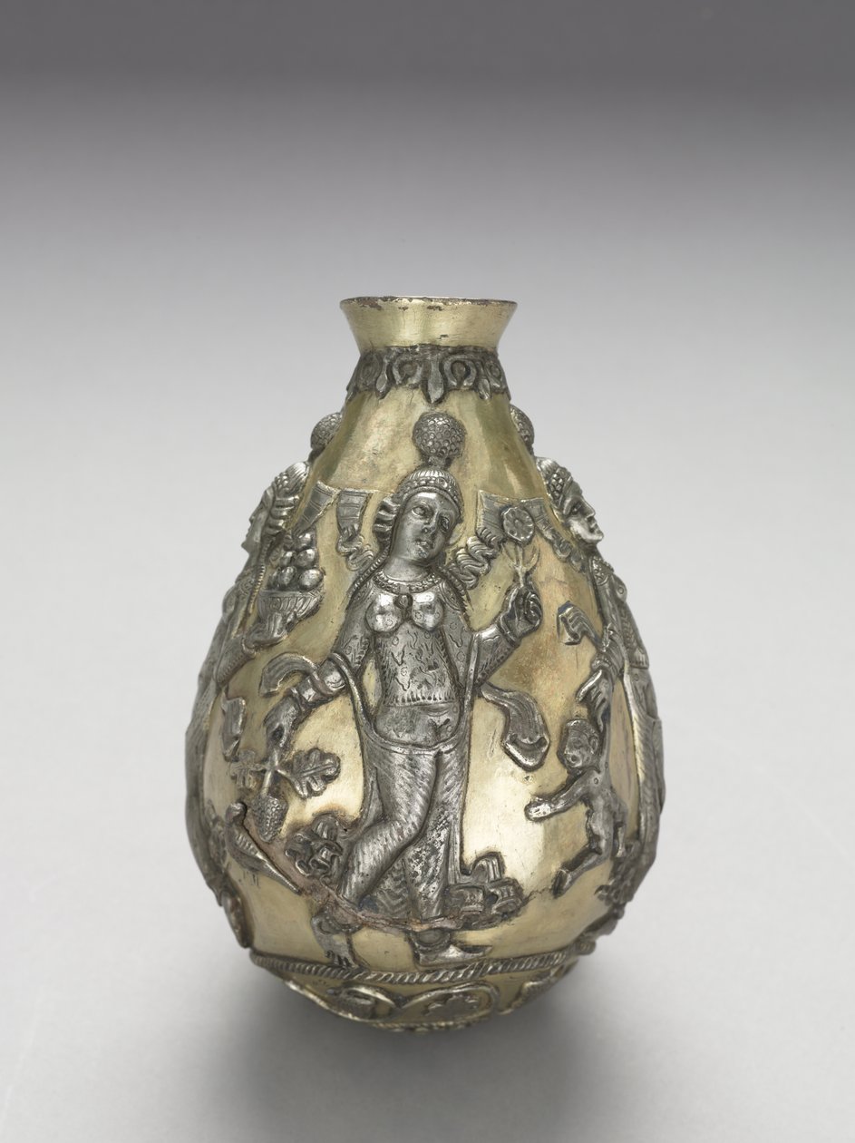 Anahita Vessel，300-500（铸造，凸起，仿皮，追逐和镀金银） 作者 萨萨尼学校
