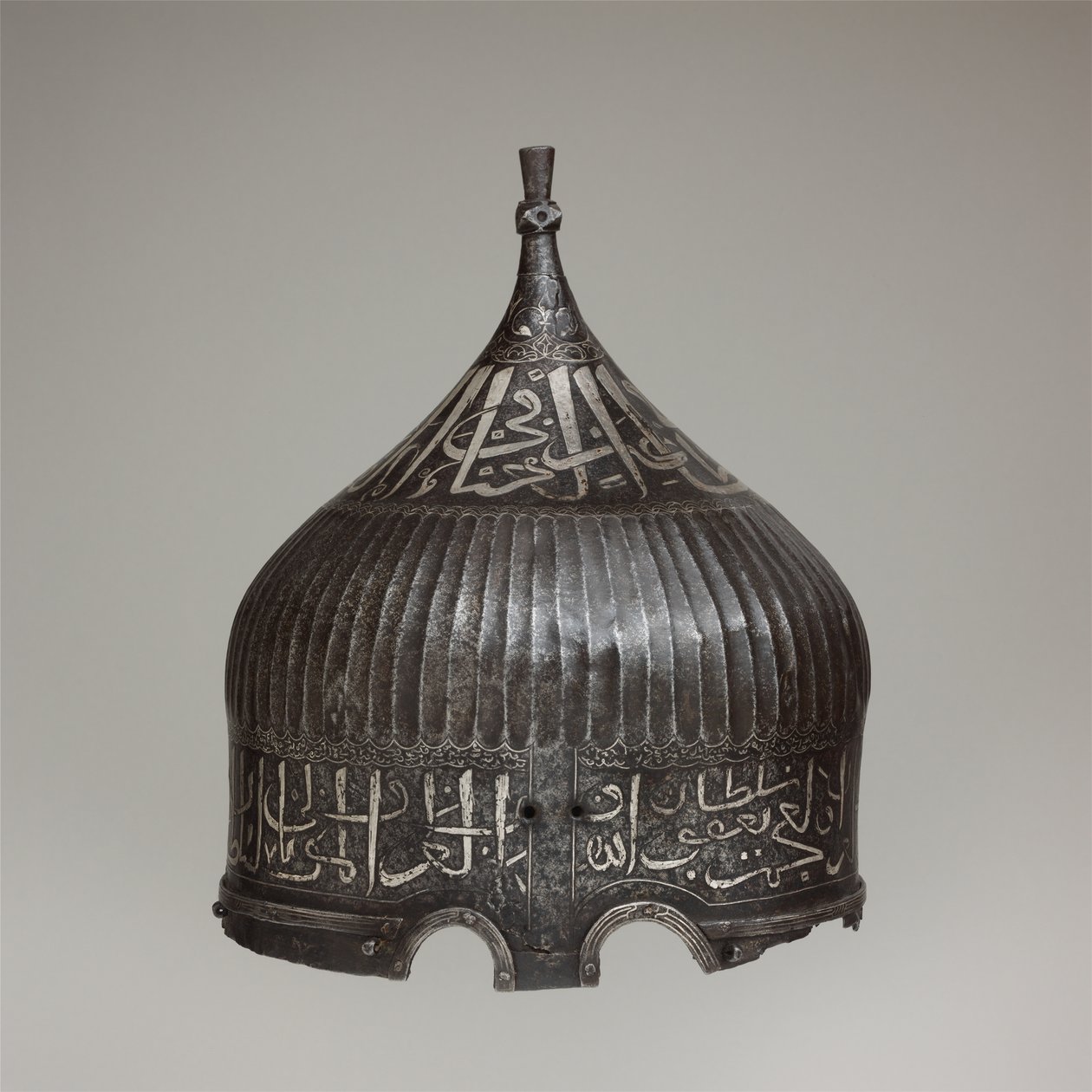 头巾头盔，约1478-90（钢、铁、银）。 作者 学校土耳其语