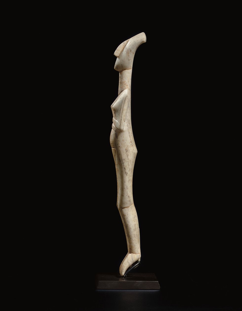 基克拉迪卧式女性形象，舒斯特大师的代名词，基克拉迪早期II，约公元前2400年 作者 舒斯特大师