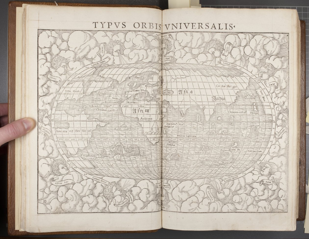 全球，来自Cosmographia，1544 作者 塞巴斯蒂安·芒斯特（Sebastian Munster）