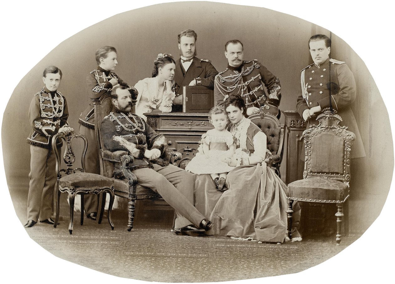俄罗斯皇帝亚历山大二世的家庭，约1871年。 作者 谢尔盖（Sergei Lvovich Levitsky）