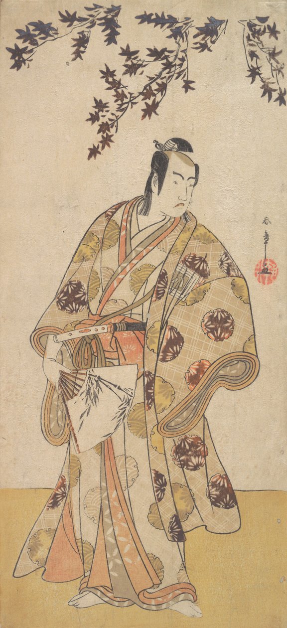 扮演大名的第三代市川耀三站在一棵枫树下，约1783年。 作者 春庄