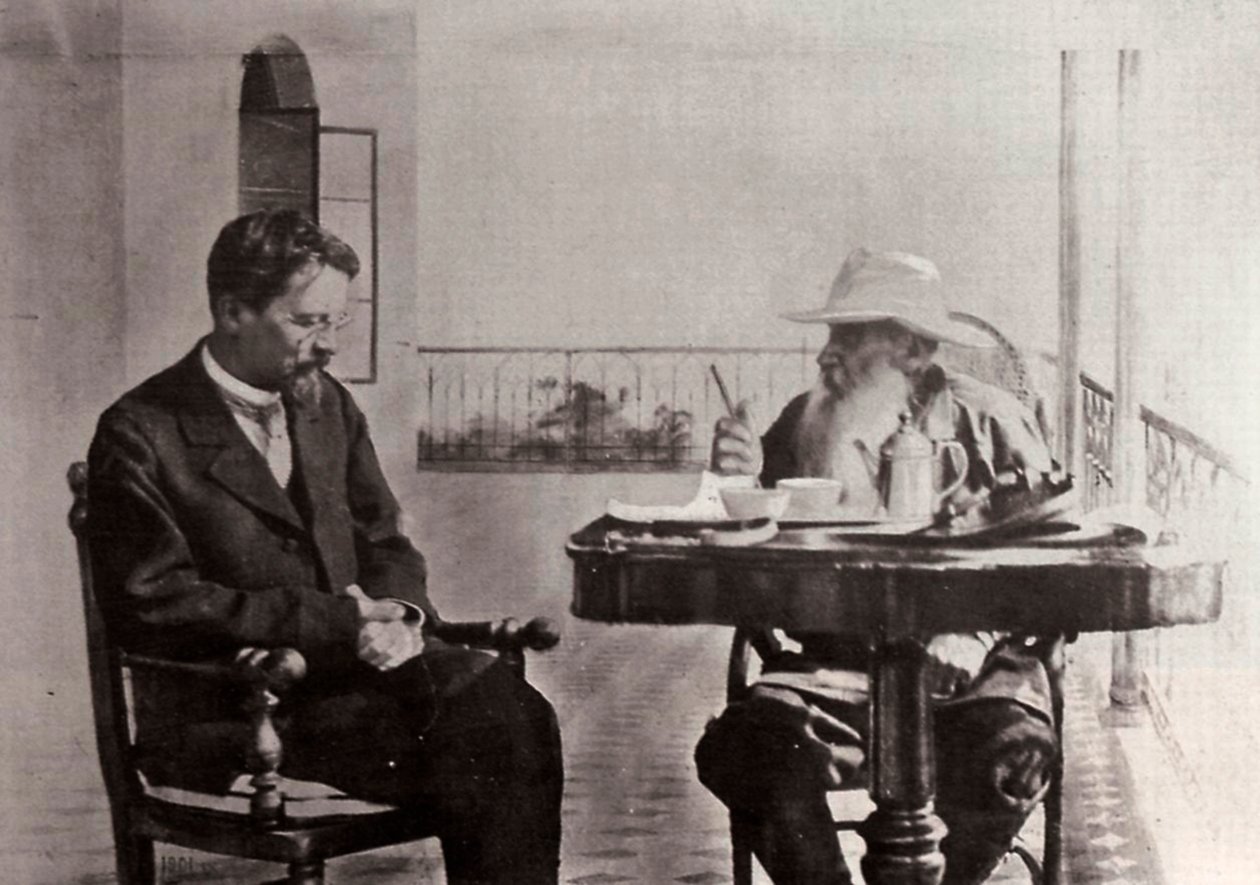 列夫·托尔斯泰和安东·契kh夫，俄罗斯作家，1902年 作者 索菲亚·安德列夫纳（Sophia Andreevna Tolstaya）
