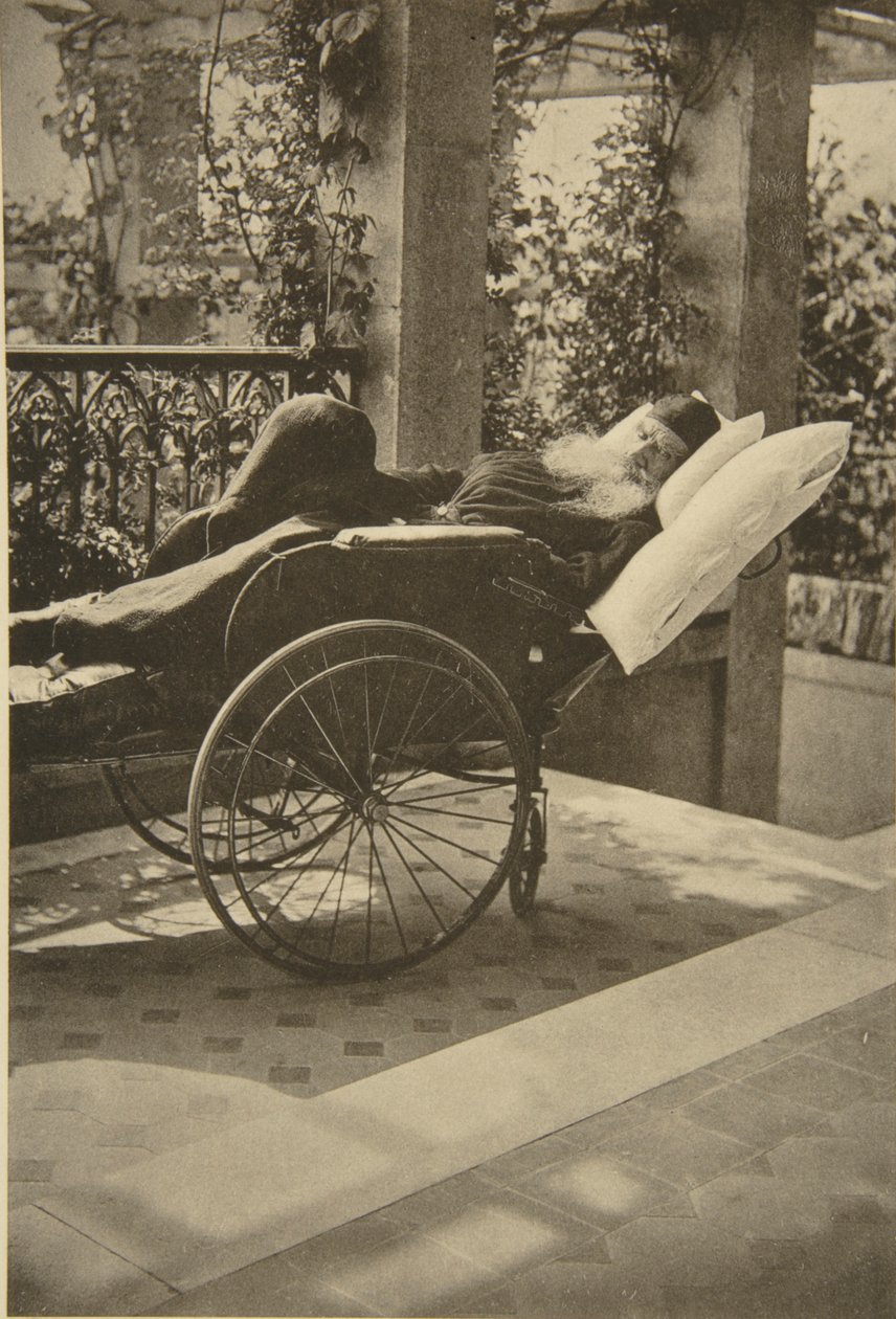 俄国作家列夫·托尔斯泰（Leo Tolstoy），1902年在俄罗斯克里米亚的加斯普拉恢复。 作者 索菲亚·安德列夫纳（Sophia Andreevna Tolstaya）
