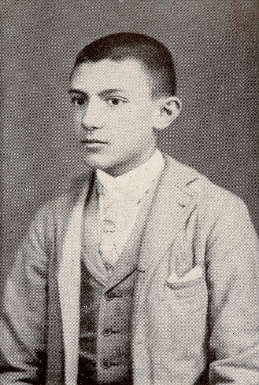 Pablo Picasso，1896年15岁 作者 西班牙摄影师