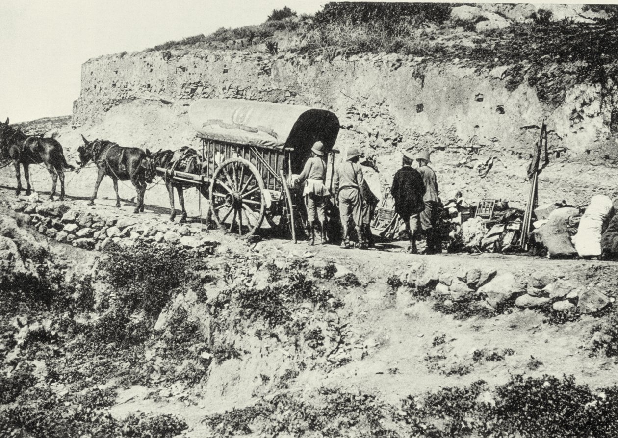 卸载一辆火车，以爬上Dersa Hills，Tetouan，摩洛哥 作者 西班牙摄影师