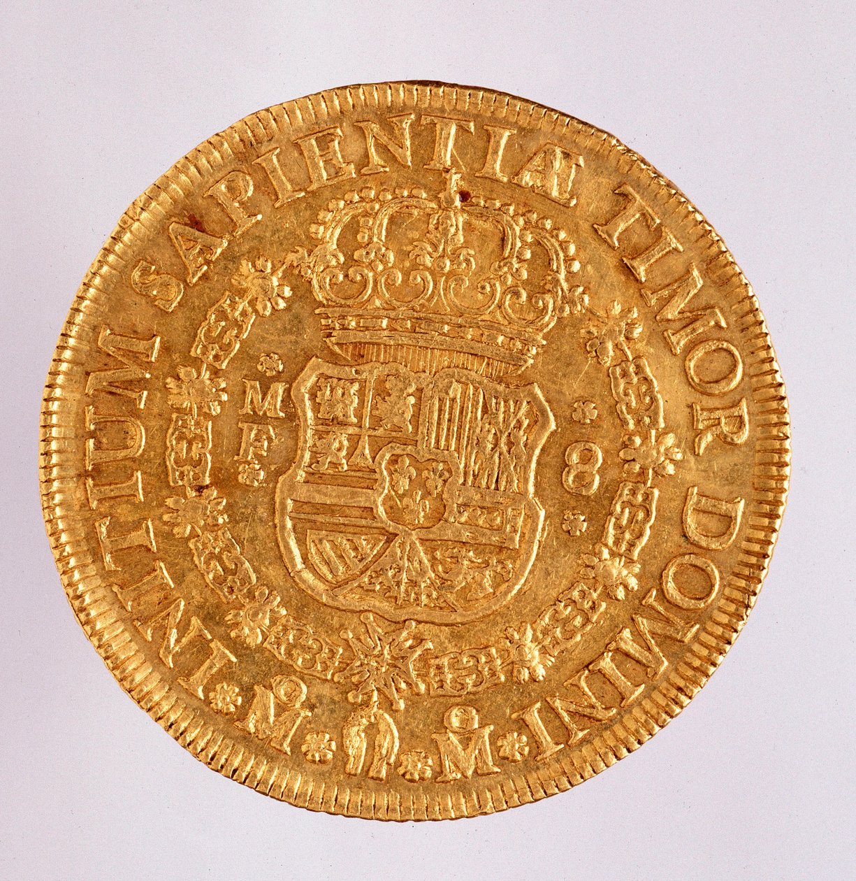 来自西班牙的金币（8 ecu）：菲利普（Filippo 或 Philippe）五世统治时期（1700-1746 年）。 1739 直径 3.6 厘米那不勒斯，考古博物馆 作者 西班牙语学校