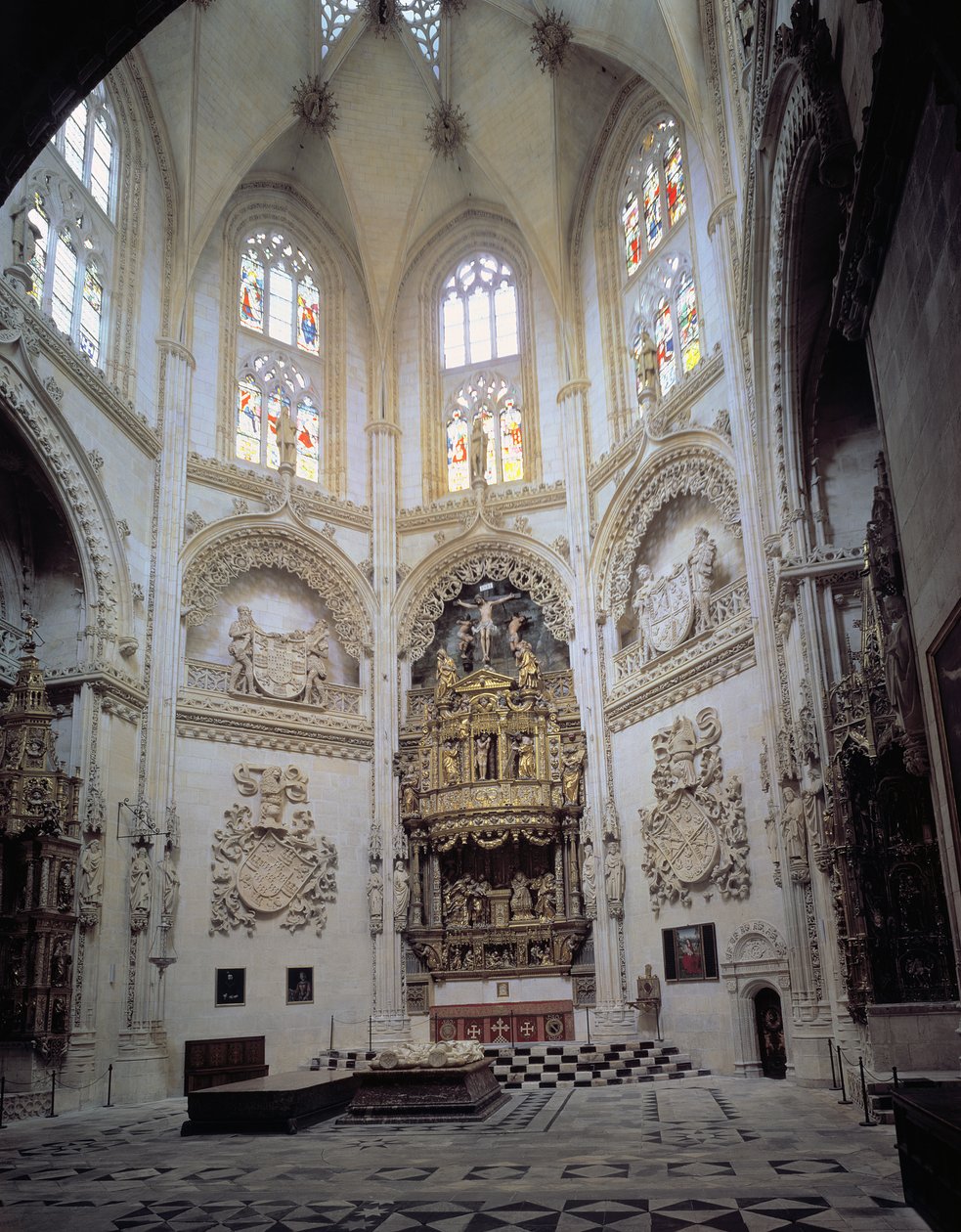 Capilla del Condestable的内部看法，15世纪末 作者 西班牙语学校