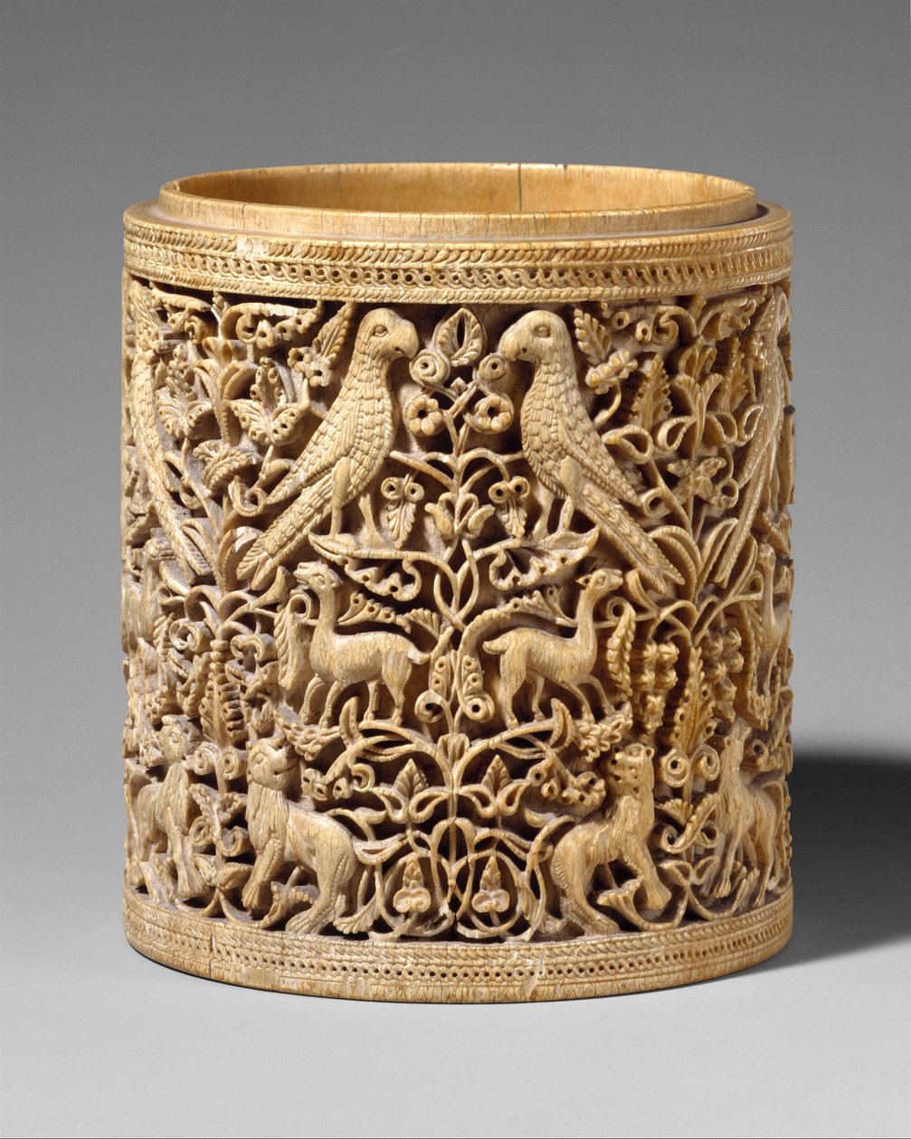 Pyxis，约950-75年（象牙） 作者 西班牙语学校