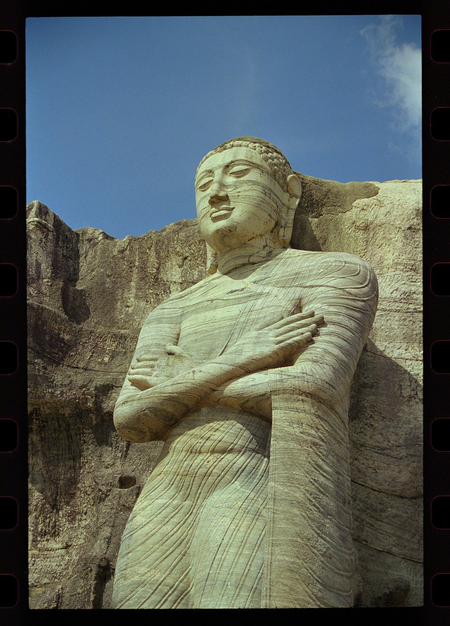 站立佛，Gal Vihara（花岗岩） 作者 斯里兰卡人