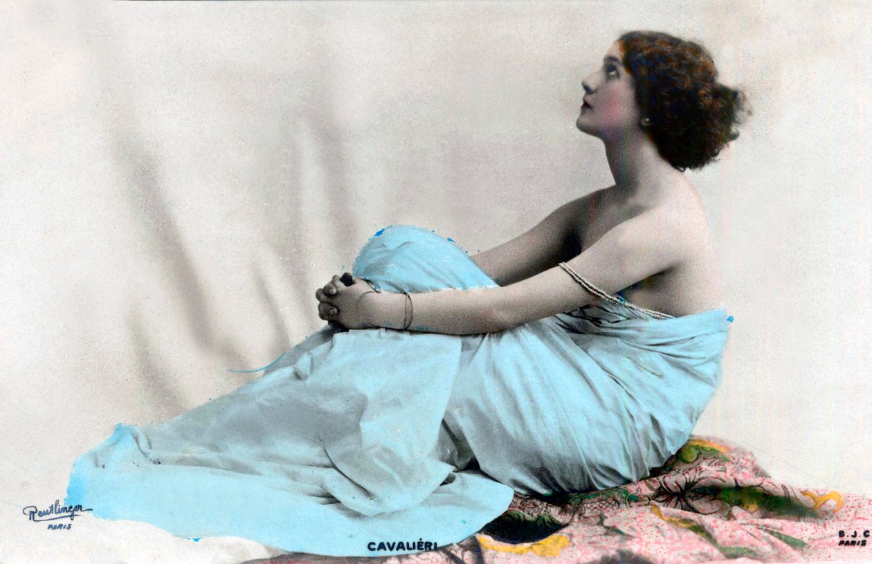 饰演 Fedora 的 Lina Cavalieri，约 1900-1905 年（明信片） 作者 罗伊特林格工作室