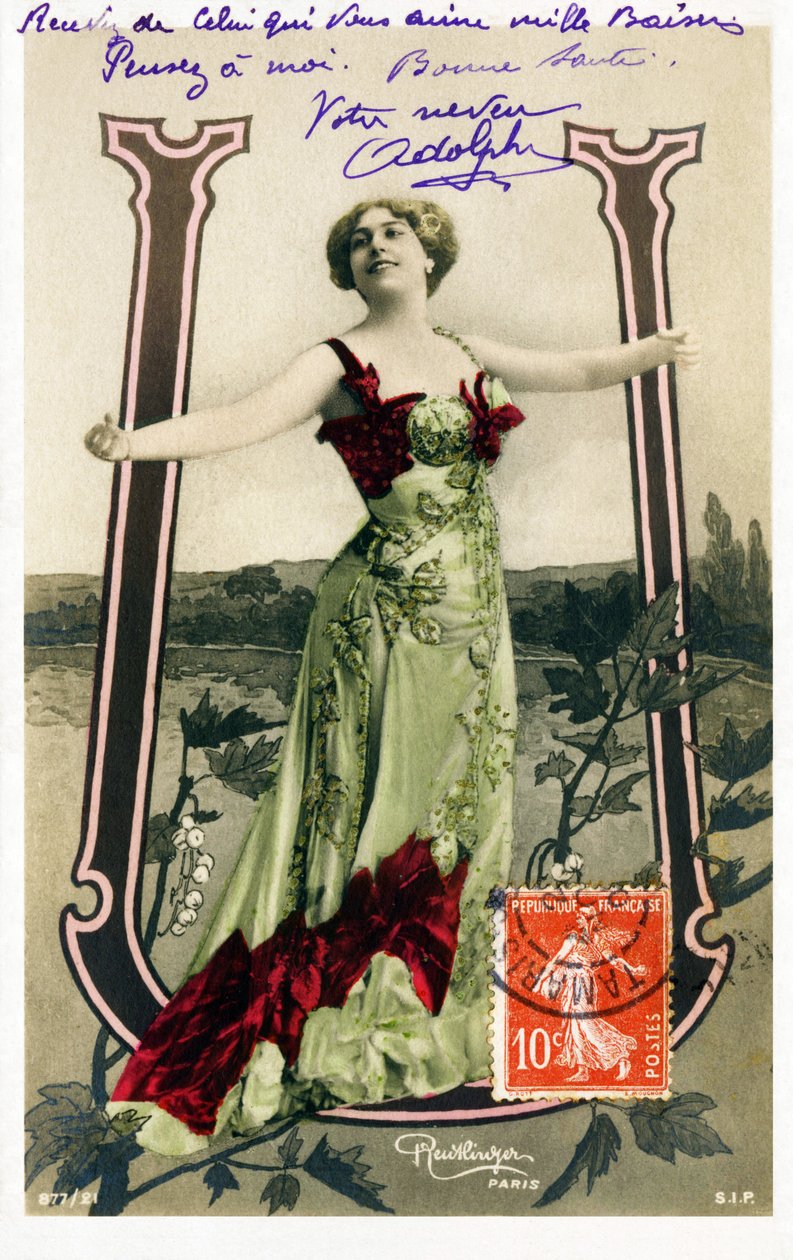 U：橄榄色的海格特（英语：Olive Haygate），拉贝儿时代的英国女演员-明信片中的字母 作者 罗伊特林格工作室
