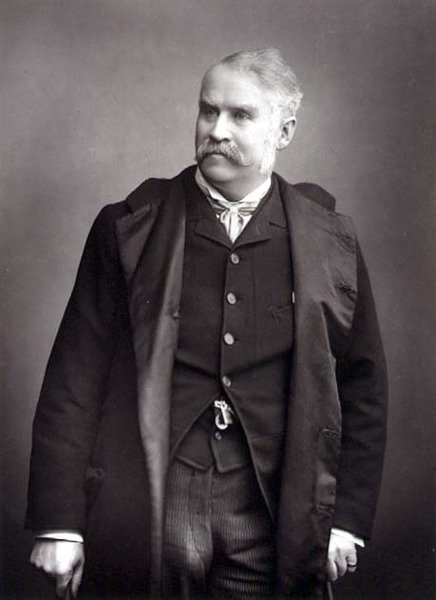 威廉-施温克-吉尔伯特爵士（1836-1911），剧作家，肖像照片（黑白照片）。 作者 瓦莱丽工作室