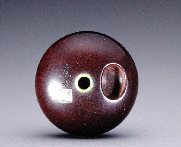 一个小的钵，1880-1900（镶嵌鹿角，金属和漆的木头）（另见195423） 作者 铃木德久