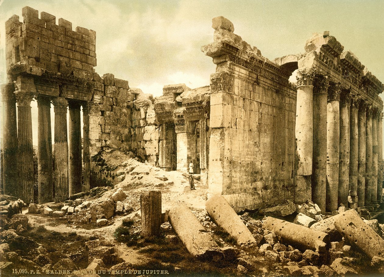 Bacchus寺，巴勒贝克，1880-1900（photochrom） 作者 瑞士摄影师