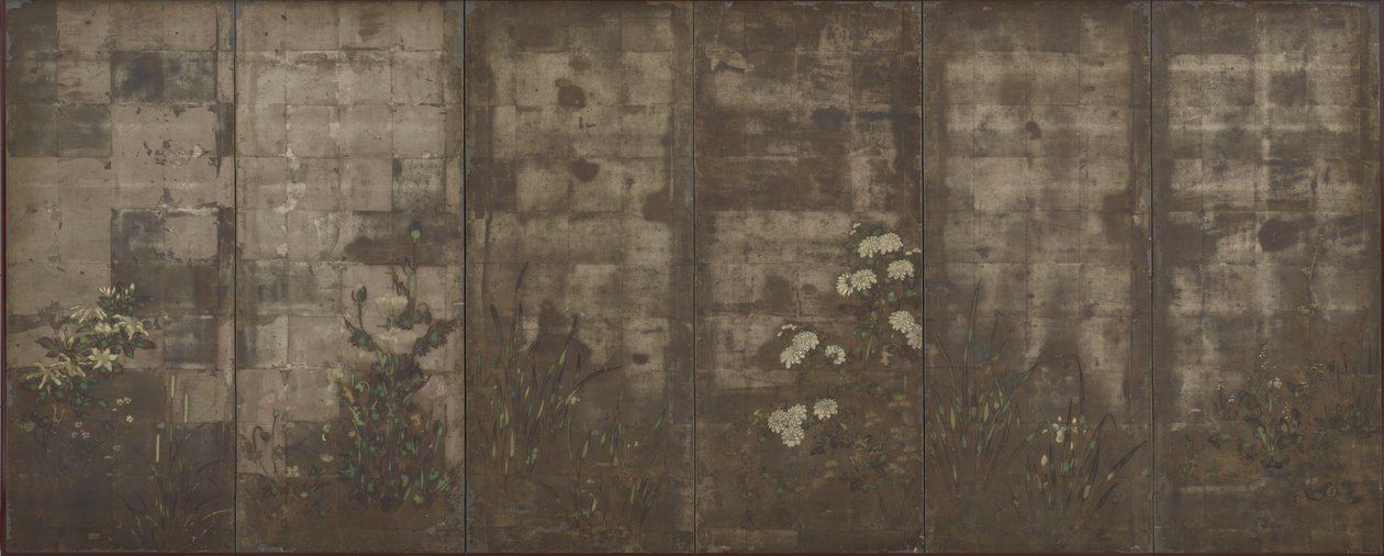 四季花卉，屏幕（六面板），1600-30（纸上银色） 作者 田原谷宗达