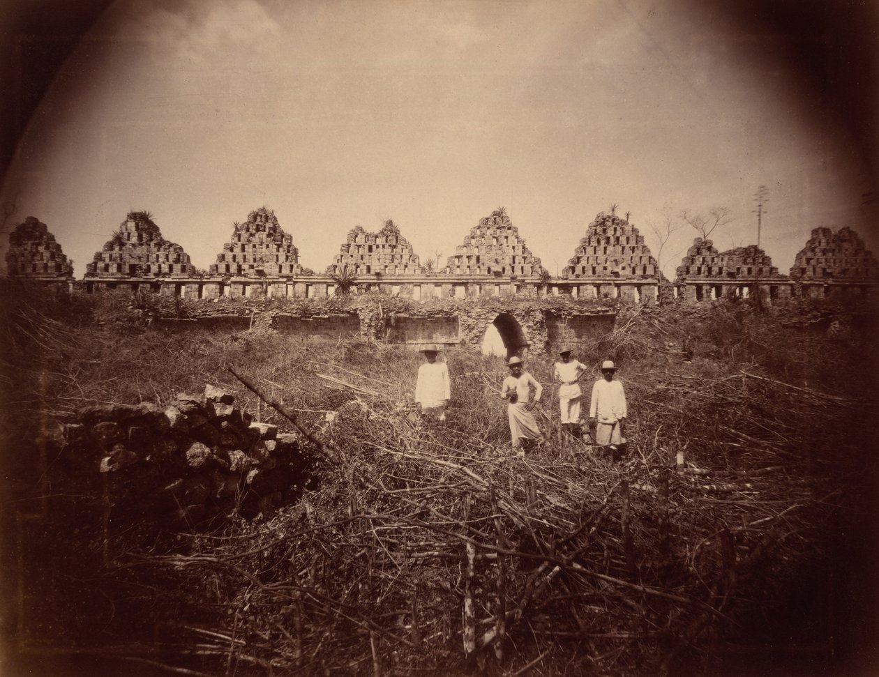 乌斯马尔的鸽子宫，1893 年（照片 作者 画家特奥博托