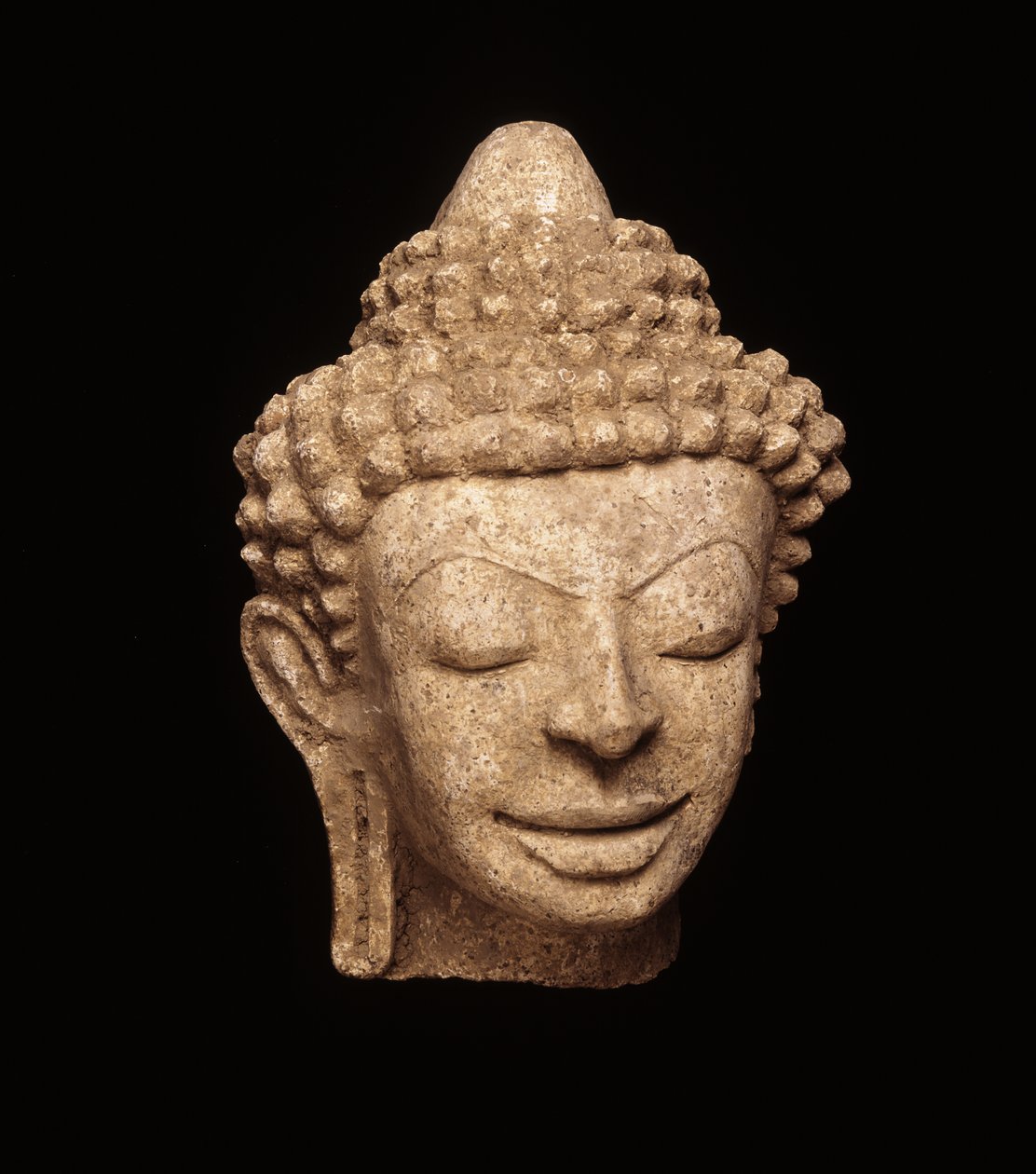 佛头，来自Chedi Chula Pathom，达瓦拉瓦蒂时期（灰泥） 作者 泰国学校