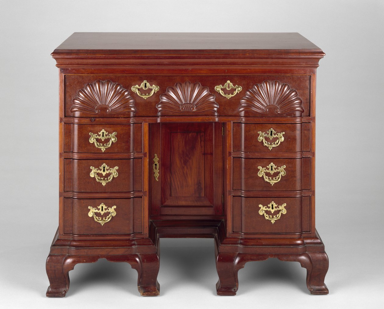 局表c。 1773-1783年（桃花心木，东部白松，栗子，软枫木和黄杨树） 作者 托马斯（attr.to）斯宾塞