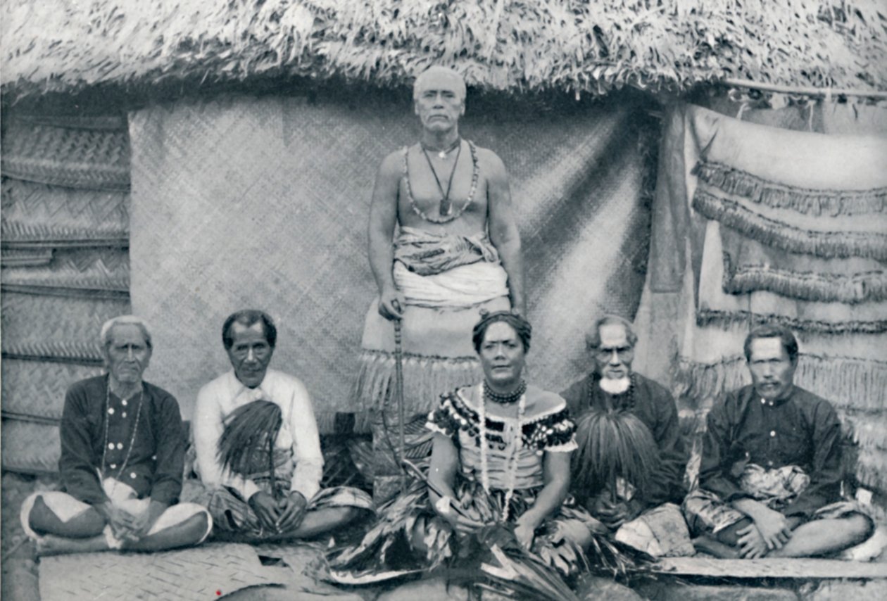 一群萨摩亚人，其中包括著名的叛乱分子Mataafa Iosefo，1902年 作者 托马斯·安德鲁