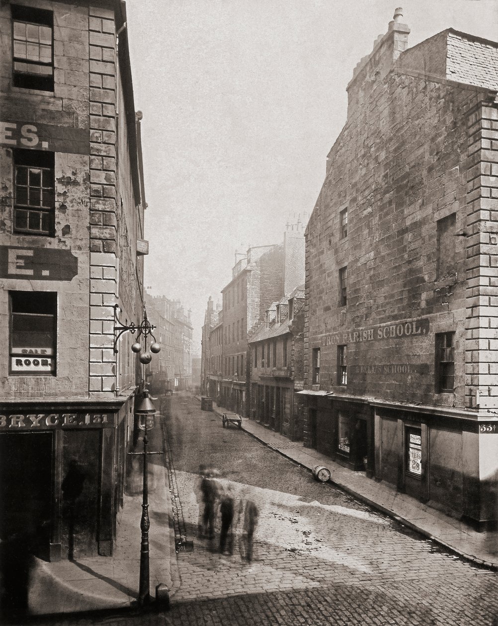 托马斯-安南（Thomas Annan）的《格拉斯哥的古老街道》（The Old Closes and Streets of Glasgow）。 作者 托马斯·安南
