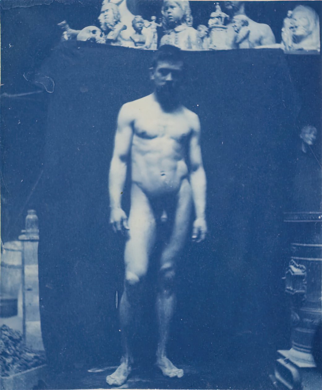 站立的裸体Samuel Murray，约1890-1892。 作者 托马斯·埃金斯