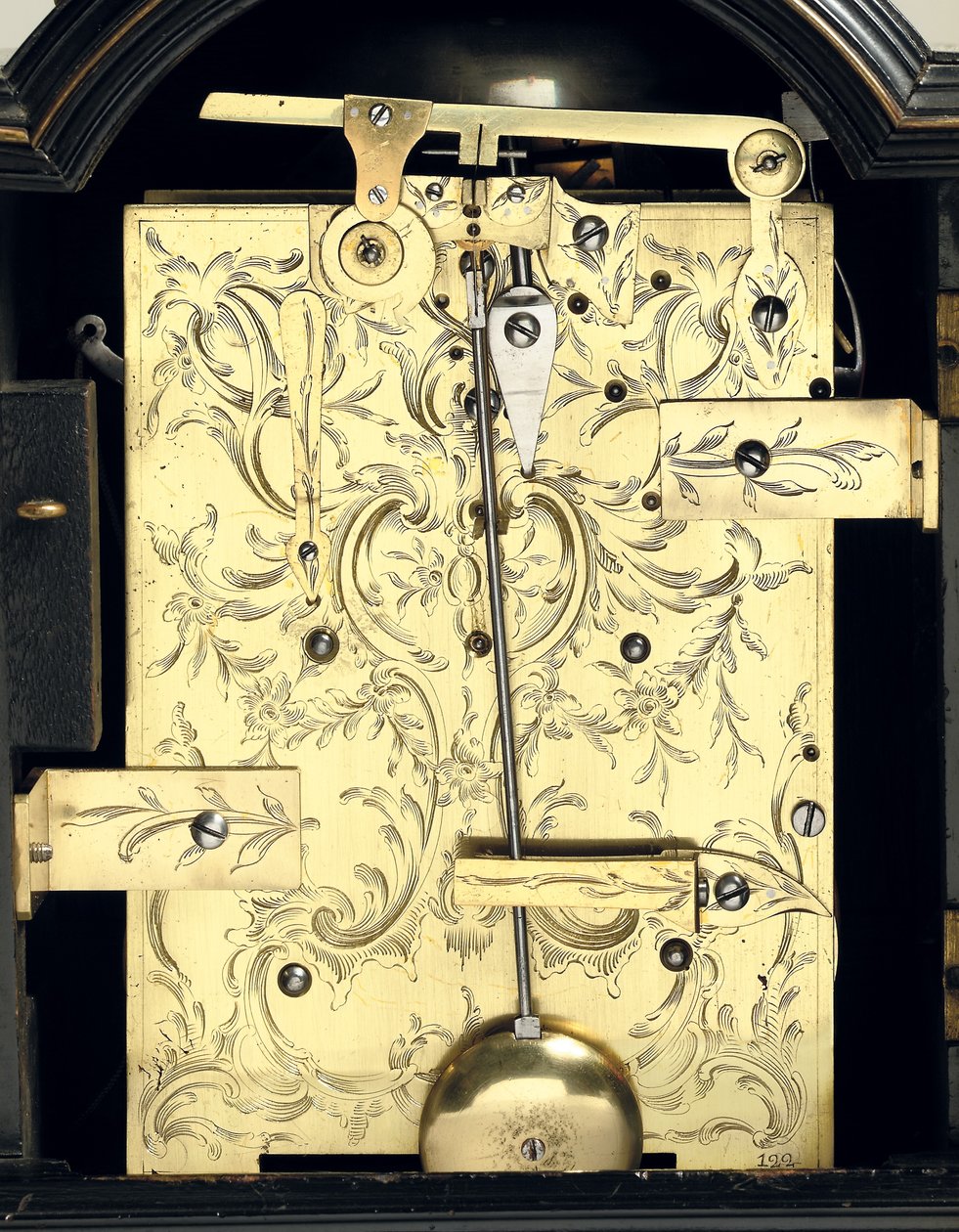 乔治三世罢工台钟的细节，约1770年（木头，玻璃和金属）（另请参阅491921） 作者 托马斯·瓦格斯塔夫或瓦格斯塔夫