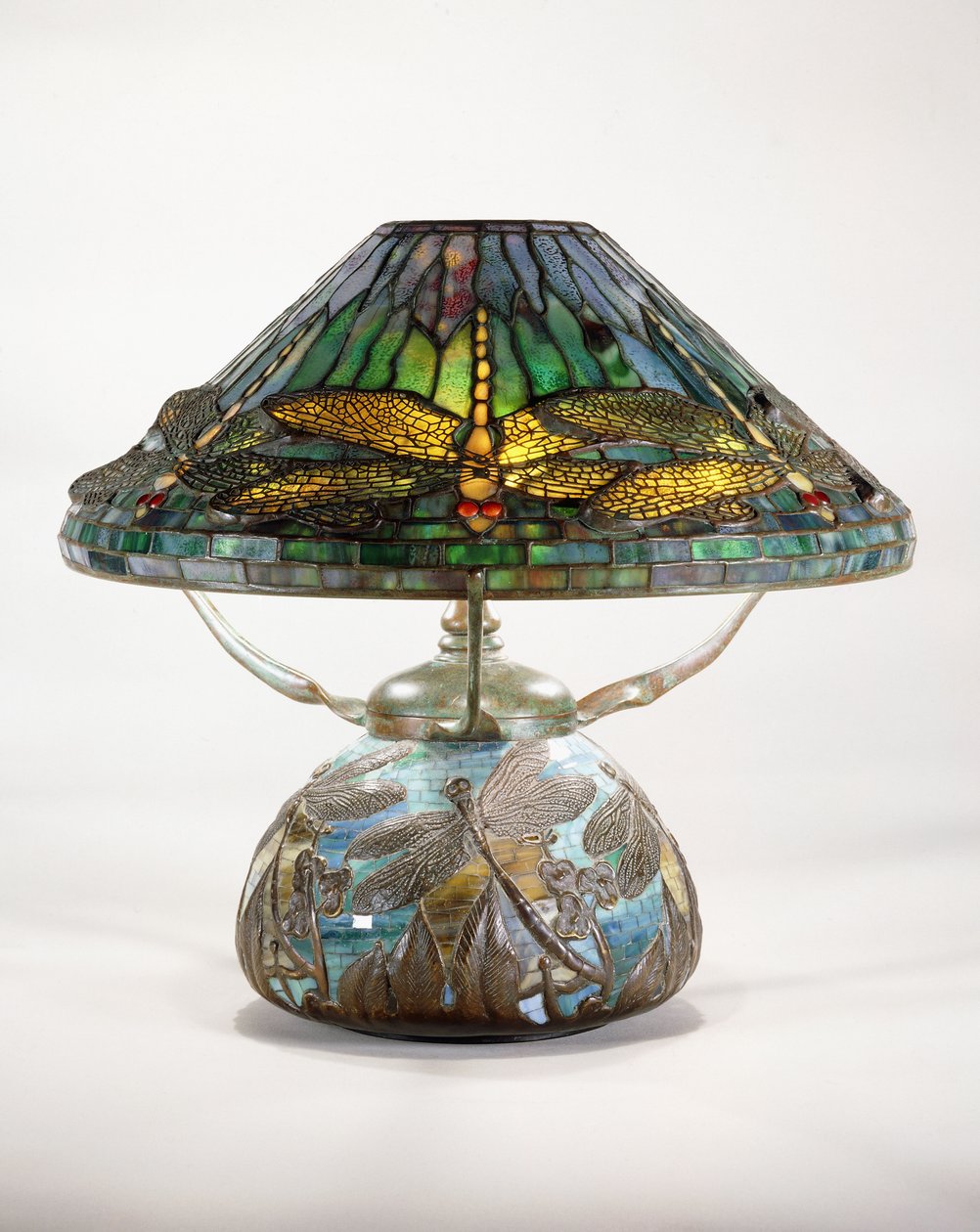 蒂芙尼工作室（Tiffany Studios）蜻蜓台灯 作者 蒂芙尼公司