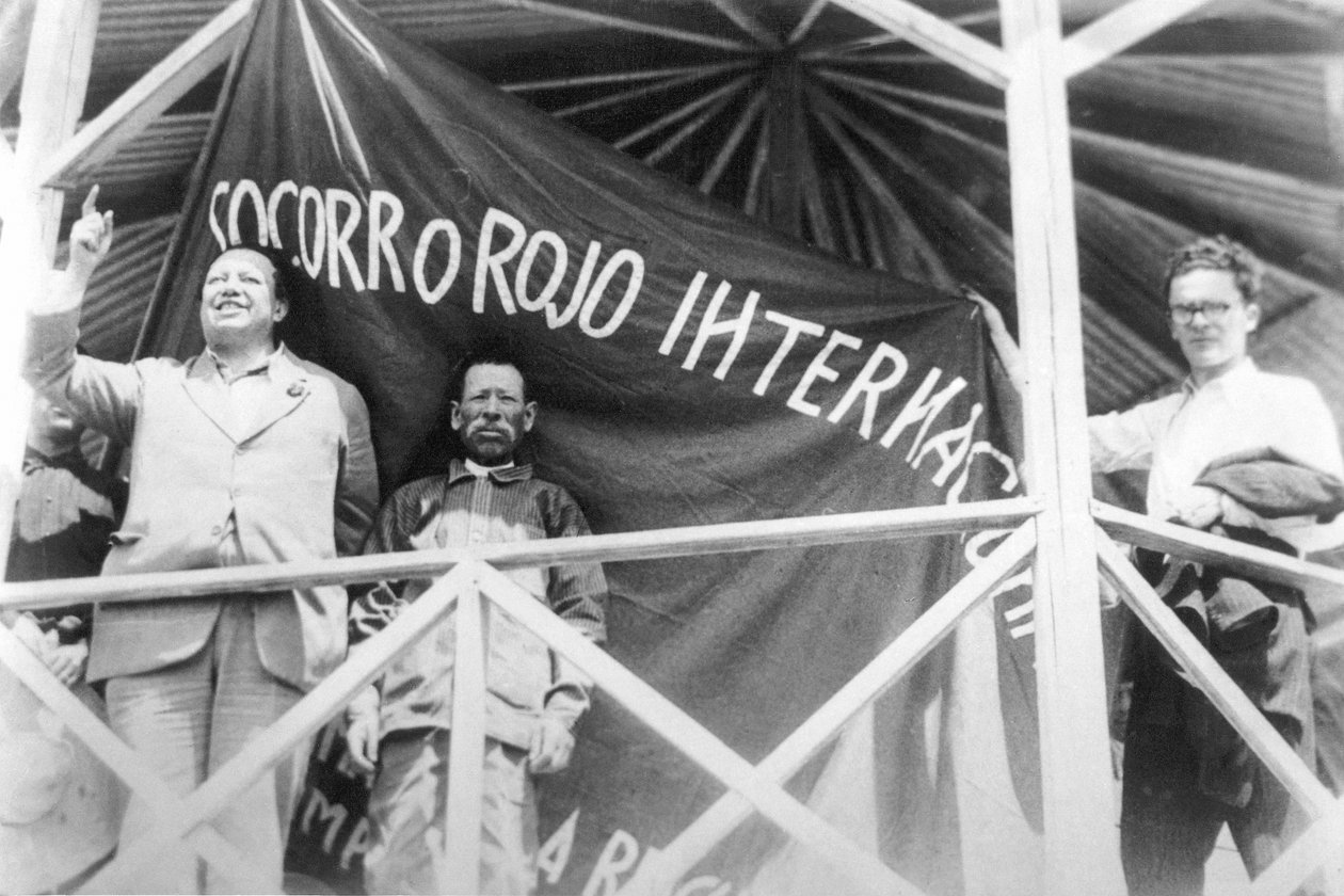 国际红色援助：Diego Rivera在墨西哥Tizuyuca（Hidalgo）举行的“Socorro Rojo International”集会上，1929年4月4日 作者 蒂娜·莫多蒂