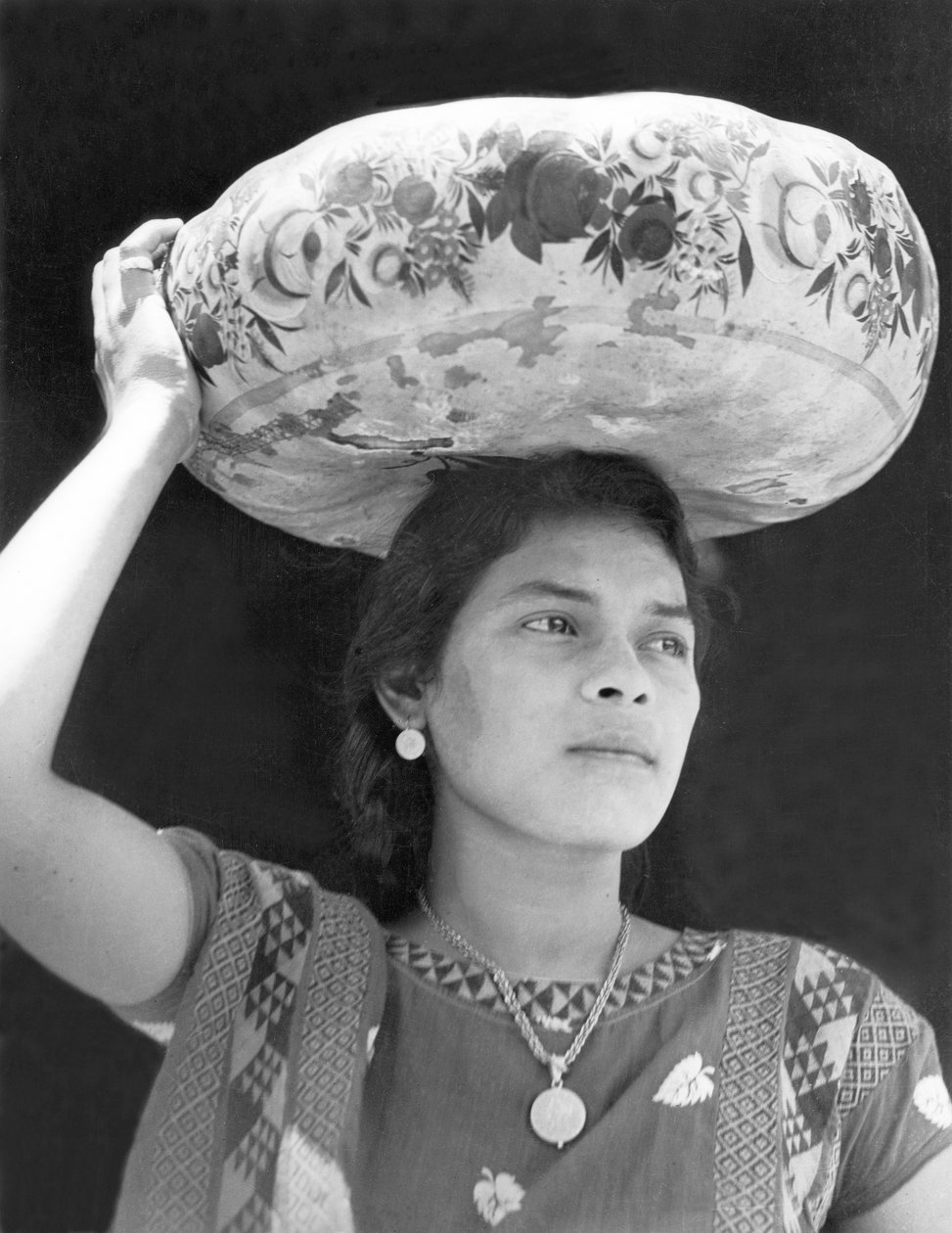 妇女在Tehuantepec，墨西哥，1929年 作者 蒂娜·莫多蒂