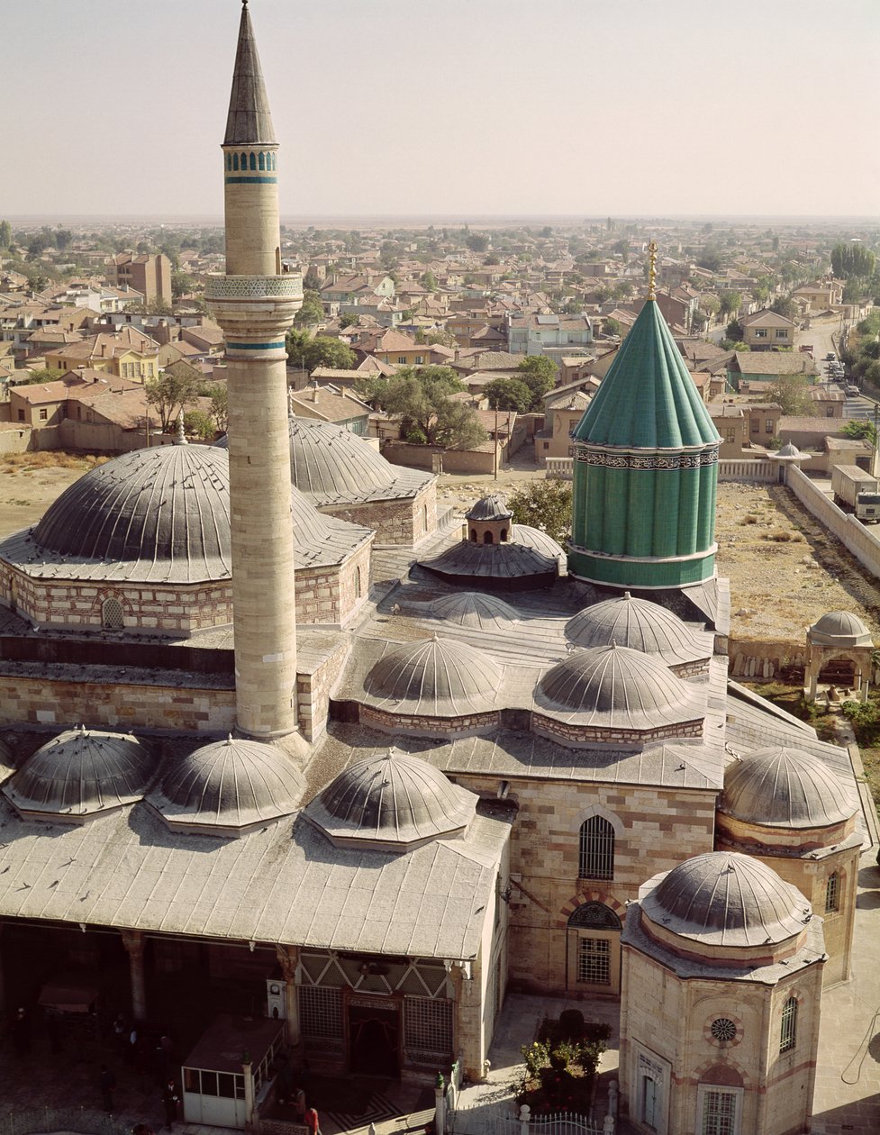 Mevlana Tekke（我们的主人修道院）的鸟瞰图 作者 土耳其语学校