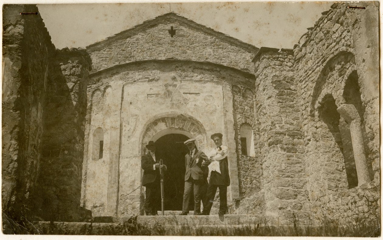 意大利伦巴第，奇瓦特，圣彼得蒙特修道院，Ugo Monneret de Villard 摄影，约 1910 年 作者 乌戈·莫内雷·德·维拉德
