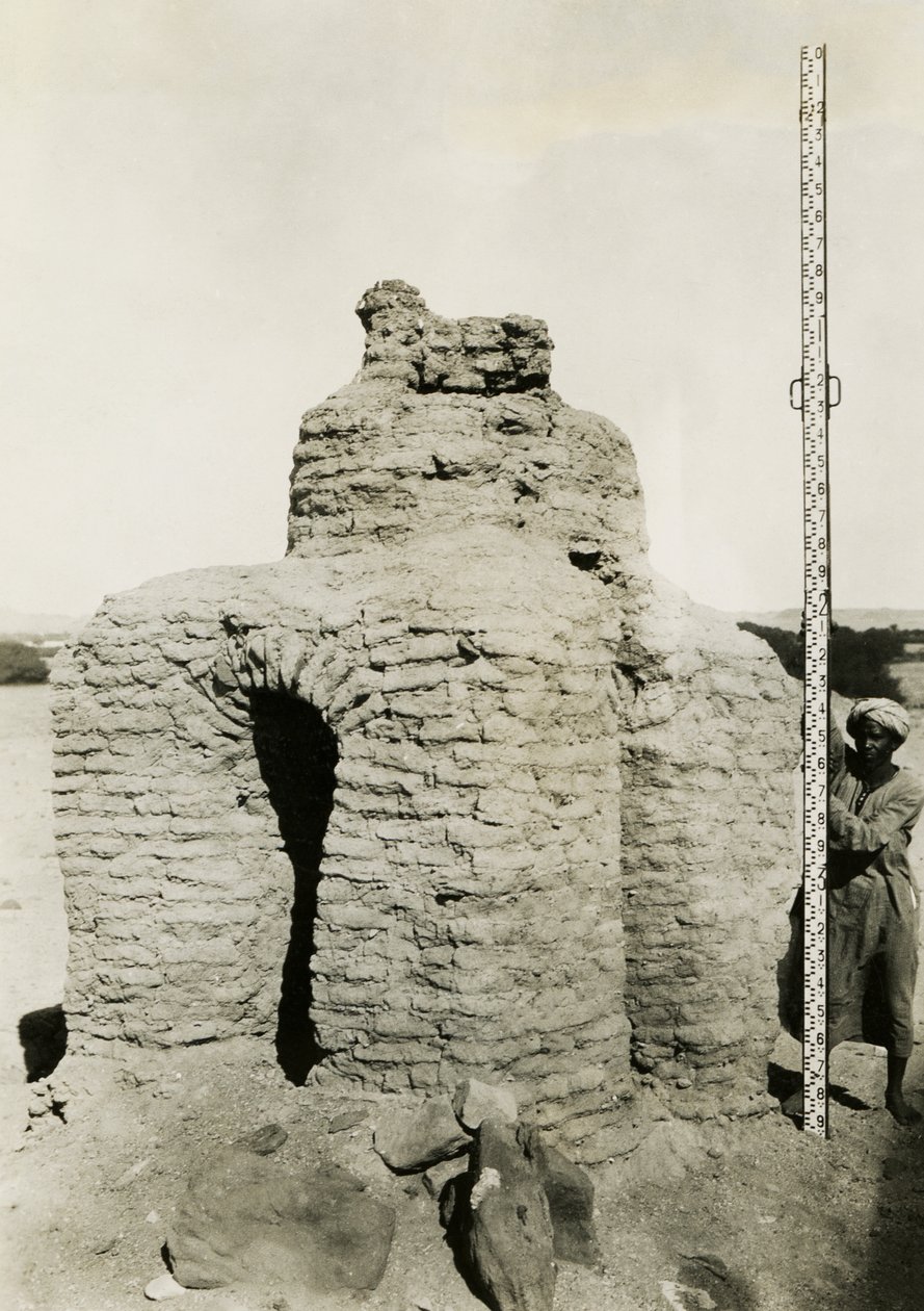 埃及卡斯尔伊布里姆（Qasr Ibrim）墓地中的基督教坟墓，摄影师：Ugo Monneret de Villard 作者 乌戈·莫内雷·德·维拉德