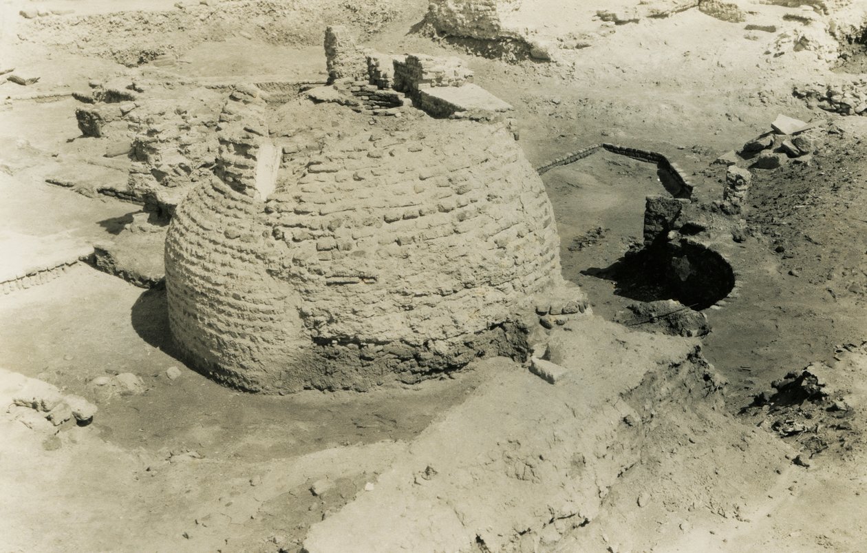 埃及 al-Fustat 圆顶建筑，摄影师：Ugo Monneret de Villard 作者 乌戈·莫内雷·德·维拉德